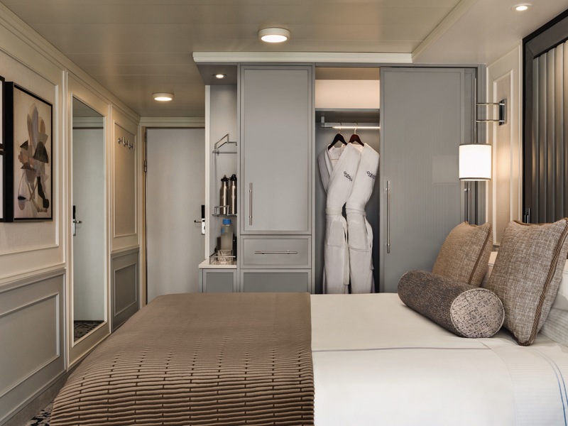 Deluxe Ocean View Staterooms